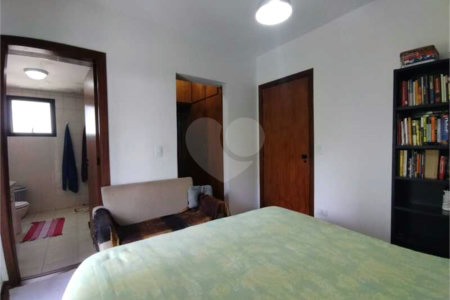 Apartamento à venda com 4 quartos, sendo 2 suítes, em Campo Belo, São Paulo, SP