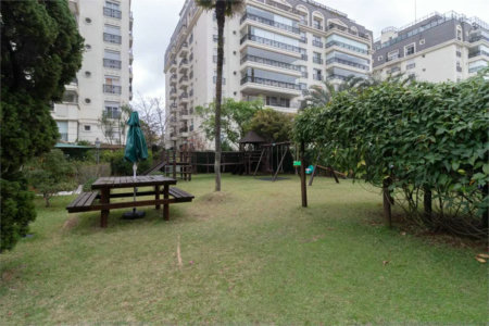 Apartamento à venda com 4 quartos, sendo 2 suítes, em Alto de Pinheiros, São Paulo, SP