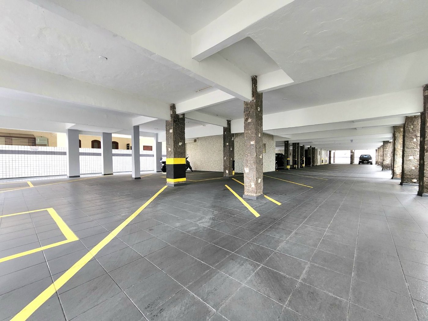 Apartamento com 2 dormitórios à venda, 86 m² por R$ 639.000,00 - Gonzaga - Santos/SP