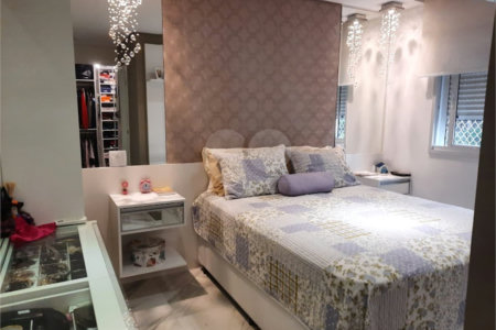 Apartamento à venda com 3 quartos, sendo 1 suíte, em Vila Andrade, São Paulo, SP