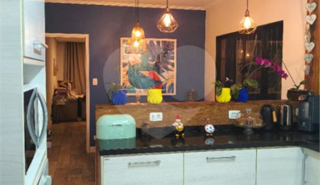 Sobrado à venda com 3 quartos, sendo 1 suíte,  em Vila Libanesa, São Paulo, SP