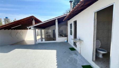 Casa à venda com 2 quartos em Vila Jeriva, Várzea Paulista, SP