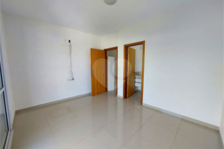 Casa à venda com 3 suítes no condomínio Villaggio Di Napoli Valinhos, Valinhos - SP