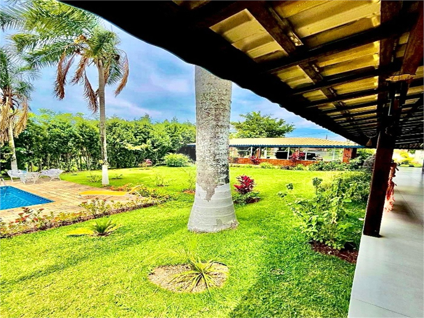 Casa à venda com 4 suítes no condomínio Vale do Lago, Sorocaba - SP