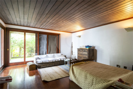 Casa à venda com 3 suítes no condomínio Chácara Flora, São Paulo - SP