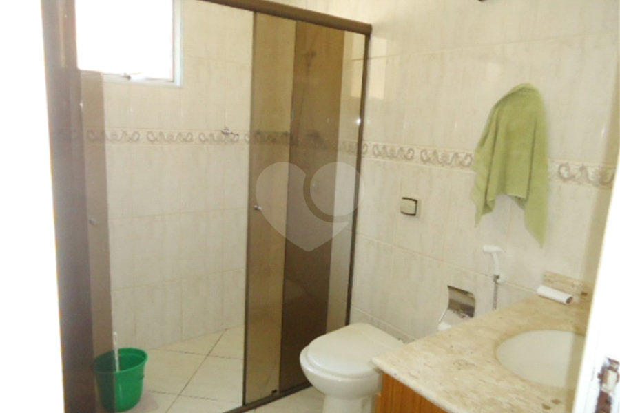Sobrado à venda com 3 quartos, sendo 1 suíte, em Jardim Peri, São Paulo, SP