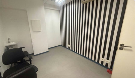 Sala Comercial para venda e locação, Estuário, Santos - SA0057.