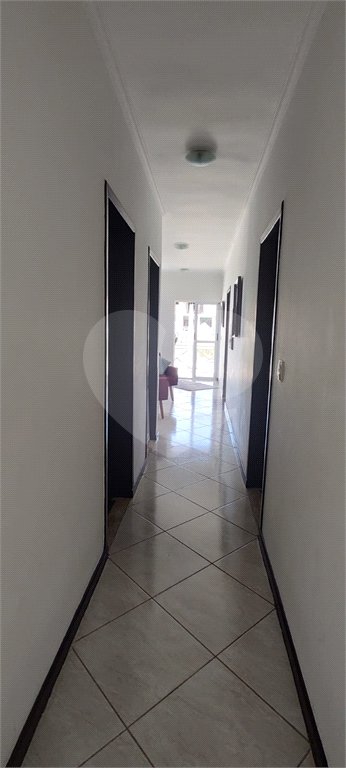 Casa à venda com 5 quartos, sendo 3 suítes,  em Capoavinha, Mairiporã, SP