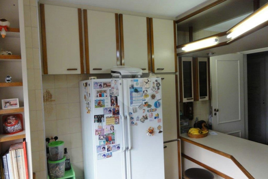 Sobrado à venda com 3 quartos, sendo 1 suíte, em Santa Teresinha, São Paulo, SP