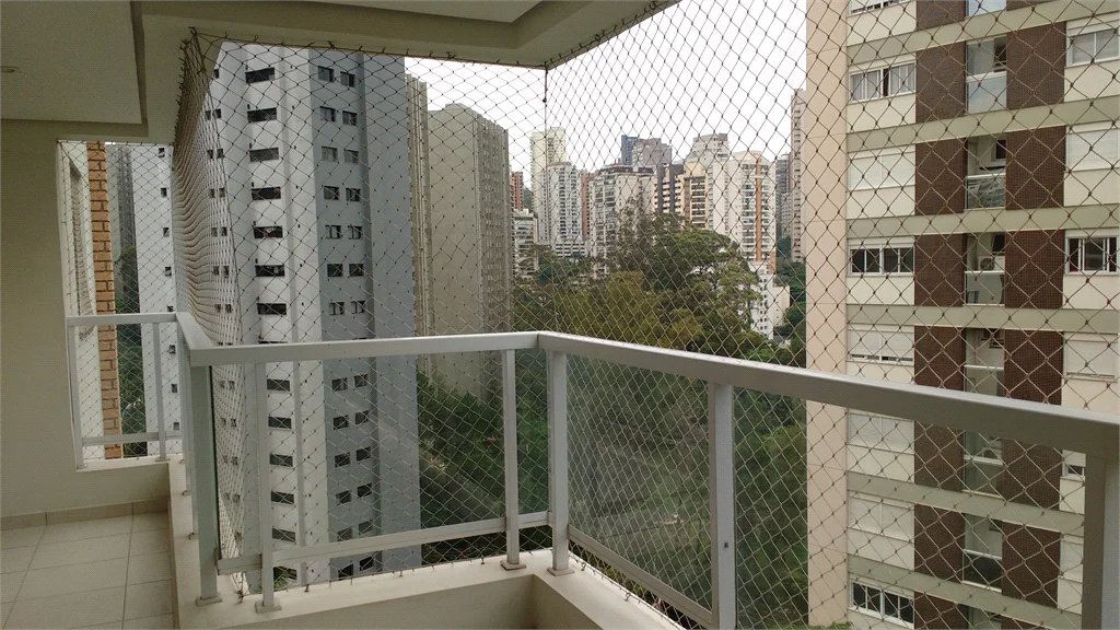Apartamento à venda com 3 quartos, sendo 1 suíte, em Vila Suzana, São Paulo, SP