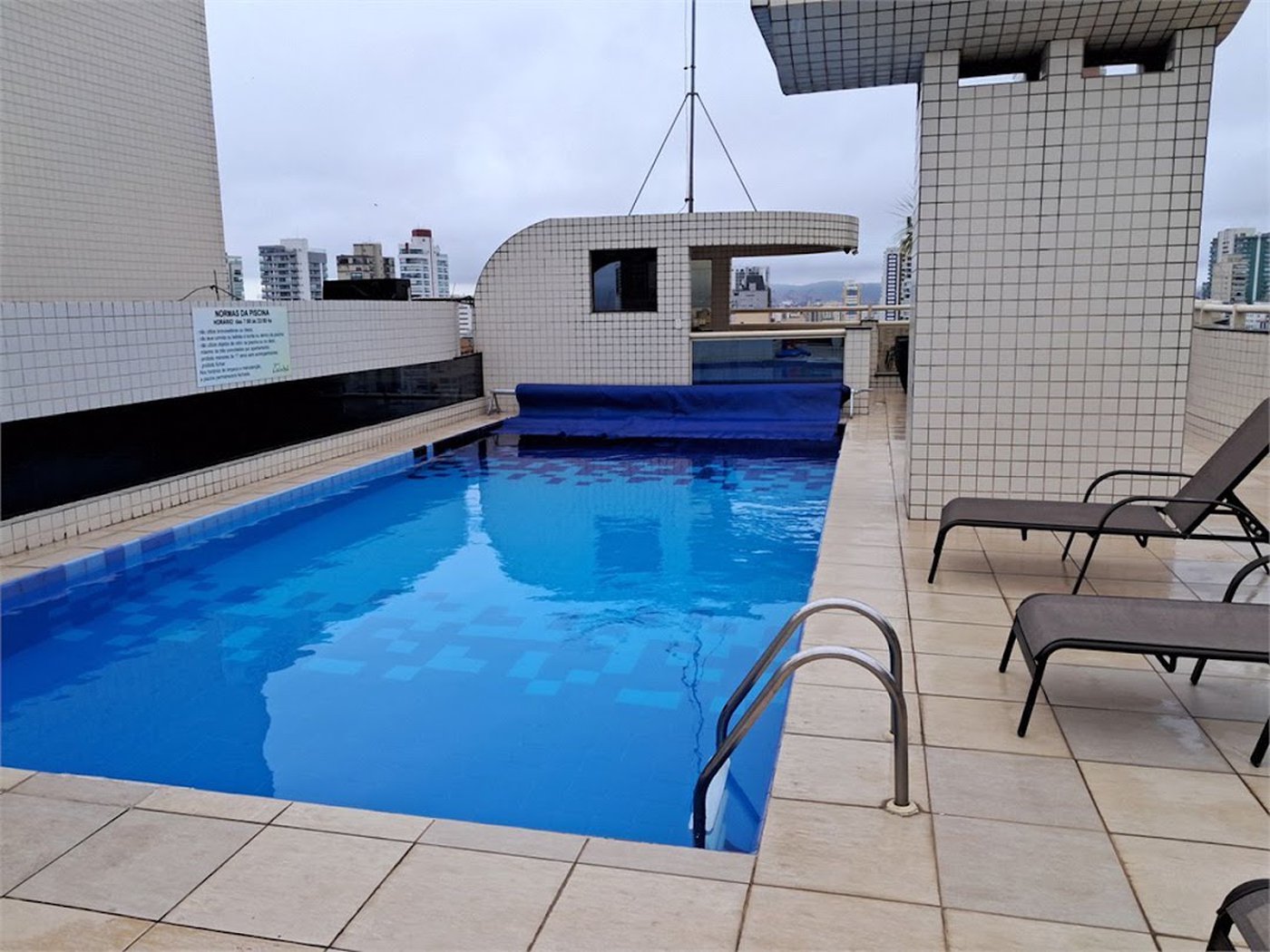 Apartamento Residencial à venda, Gonzaga, Santos - AP0761.