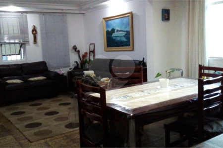 Casa Térrea à venda com 3 quartos em Vila Nova Mazzei, São Paulo, SP