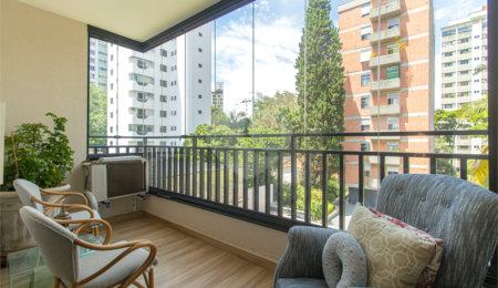 Apartamento à venda com 3 quartos, sendo 2 suítes,  em Campo Belo, São Paulo, SP