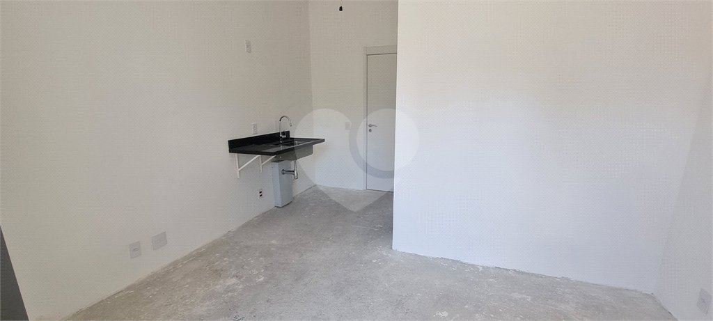 Apartamento à venda com 3 suítes em Moema, São Paulo, SP