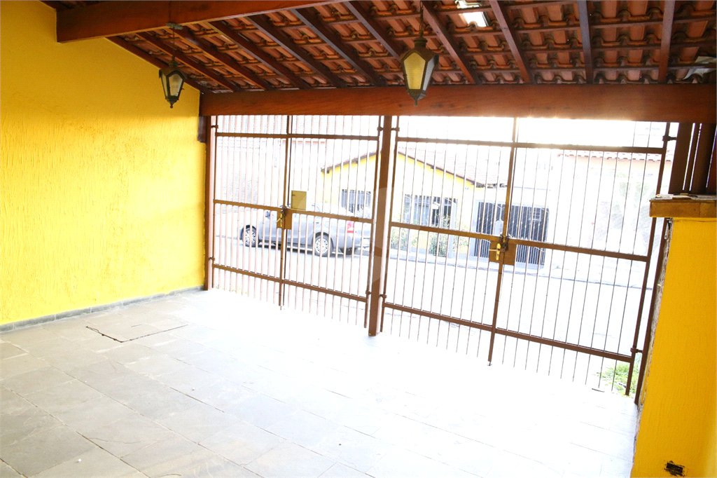 Sobrado à venda com 3 quartos, sendo 1 suíte, em Jardim Bom Clima, Guarulhos, SP