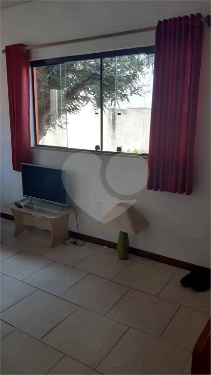 Casa à venda com 3 quartos, sendo 2 suítes, em Conjunto Habitacional Brás Cubas, Mogi das Cruzes, SP