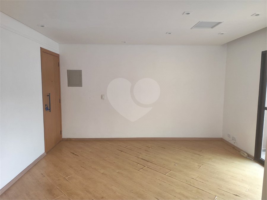 Apartamento à venda com 2 quartos em Horto, São Paulo, SP