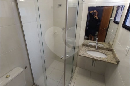 Apartamento à venda com 3 quartos, sendo 2 suítes,  em Vila Gilda, Santo André, SP