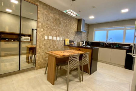 Apartamento à venda com 3 suítes em Vila Suzana, São Paulo, SP