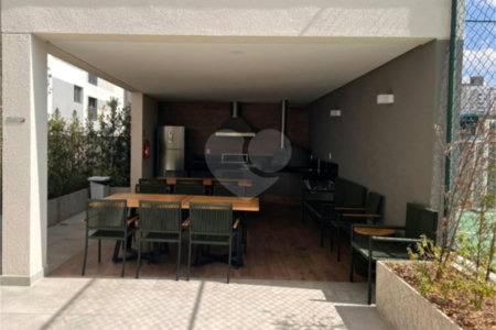 Apartamento à venda com 3 quartos, sendo 1 suíte,  em Vila Independência, São Paulo, SP