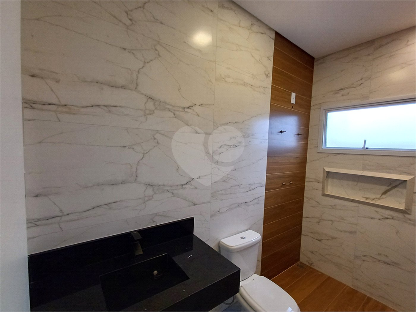 Casa à venda com 3 suítes no condomínio Cyrela Landscape, Taubaté - SP