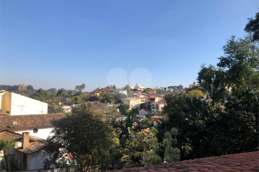 Sobrado à venda com 5 suítes em Tremembé, São Paulo, SP