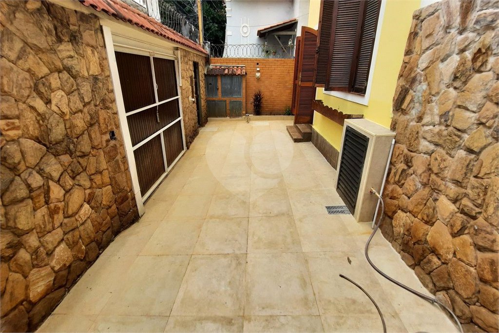 Casa à venda com 4 quartos, sendo 1 suíte, em Maracanã, Rio de Janeiro, RJ