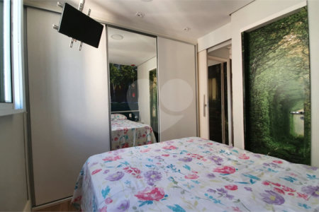 Apartamento à venda com 2 quartos, sendo 1 suíte,  em Jardim Monte Kemel, São Paulo, SP