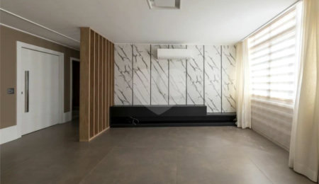 Apartamento à venda com 4 quartos, sendo 1 suíte,  em Liberdade, São Paulo, SP