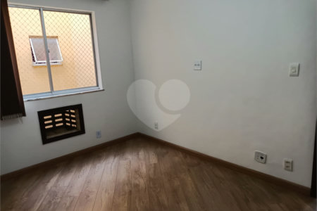 Apartamento à venda com 2 quartos em Inhoaíba, Rio de Janeiro, RJ