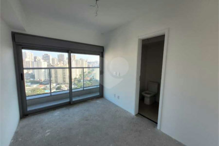 Apartamento à venda com 3 suítes em Água Branca, São Paulo, SP