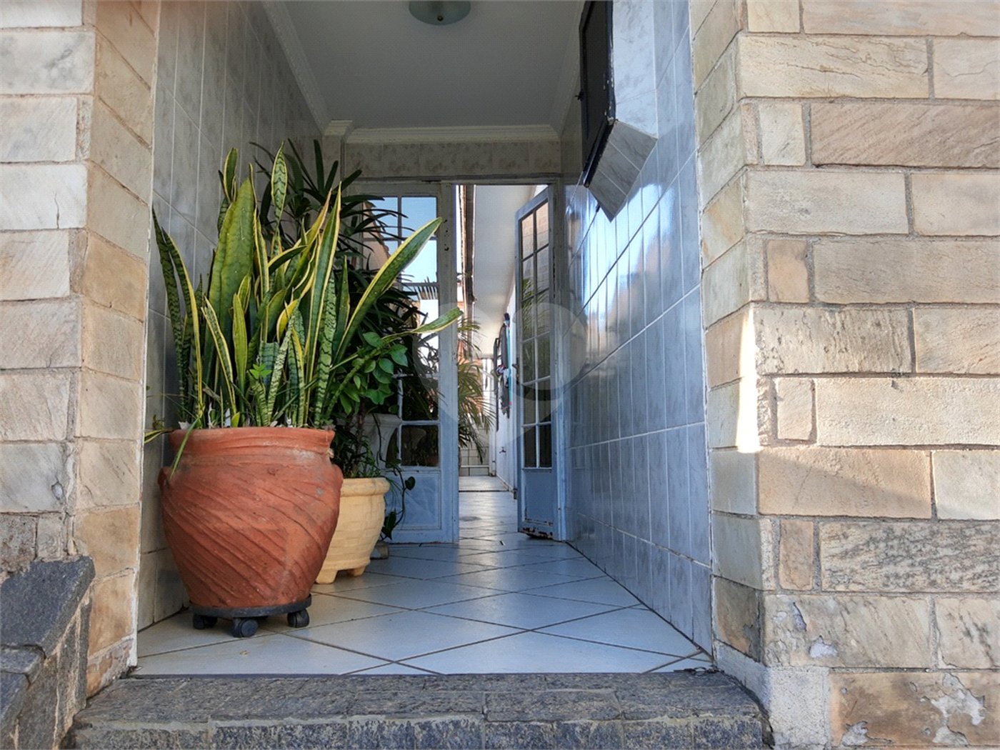 Casa Térrea à venda com 4 quartos, sendo 1 suíte,  em Vila Mazzei, São Paulo, SP