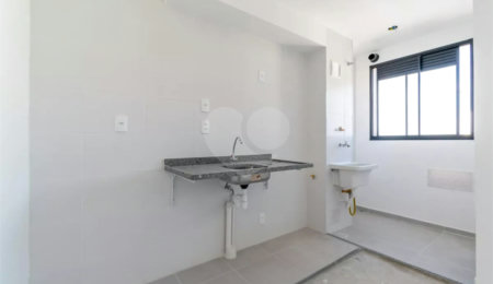 Apartamento à venda com 2 quartos em Vila Mira, São Paulo, SP