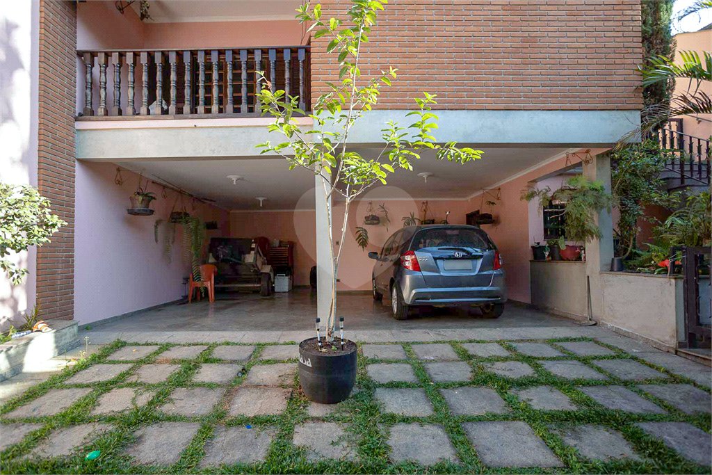 Sobrado à venda com 3 quartos, sendo 1 suíte, em Itaquera, São Paulo, SP