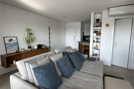 Apartamento à venda com 2 suítes em Jardim das Acácias, São Paulo, SP