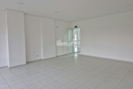 Apartamento para alugar com 2 quartos, sendo 1 suíte, em Jardim das Palmeiras, Atibaia, SP
