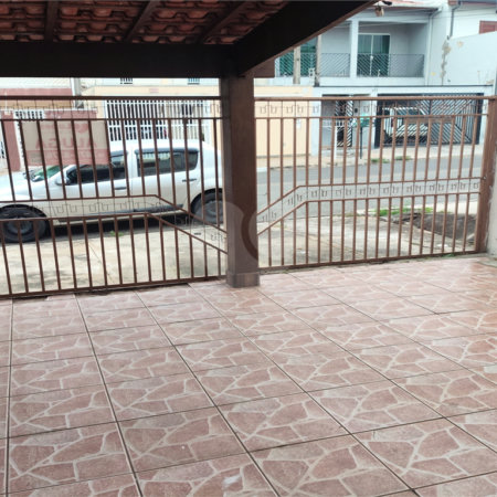Sobrado para alugar com 3 quartos, sendo 1 suíte, em Jardim Valença, Indaiatuba, SP