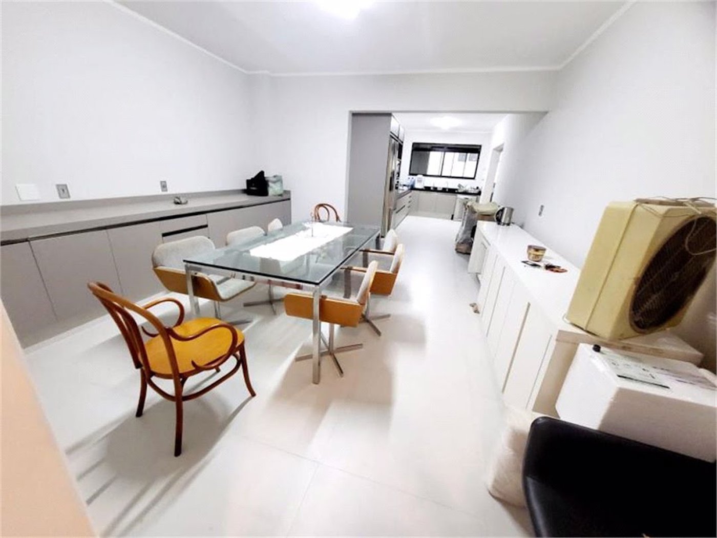 Apartamento Residencial à venda, Gonzaga, Santos - AP1919.