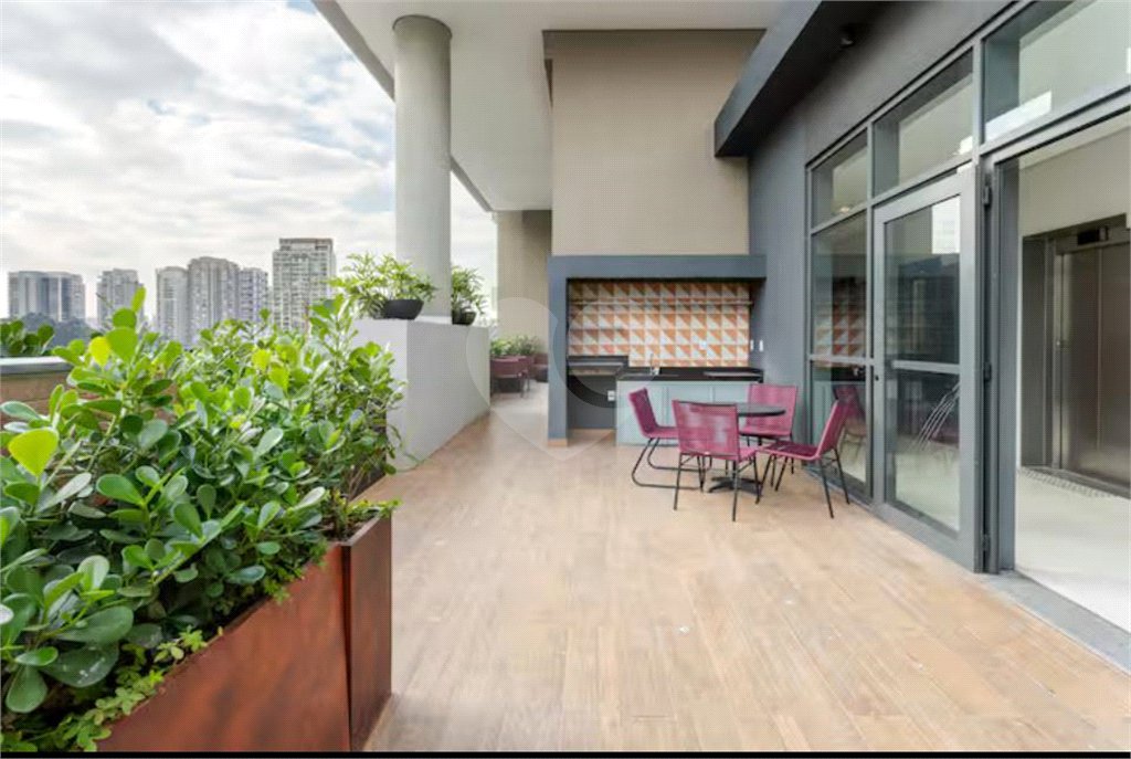 Apartamento à venda com 1 quarto em Vila Cordeiro, São Paulo, SP