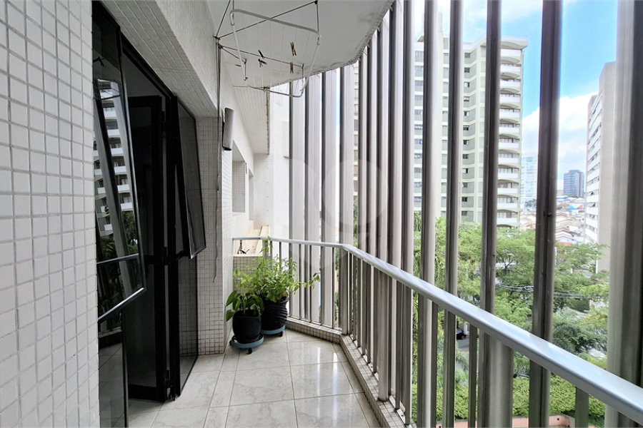 Apartamento à venda com 3 suítes em Santana, São Paulo, SP
