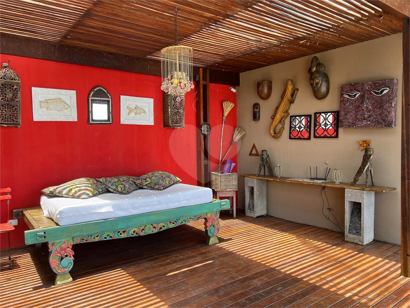 Casa à venda com 5 quartos, sendo 4 suítes,  em Albatroz, Armação dos Búzios, RJ