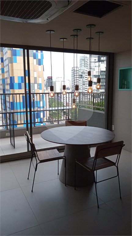 Apartamento à venda com 1 quarto em Cerqueira César, São Paulo, SP