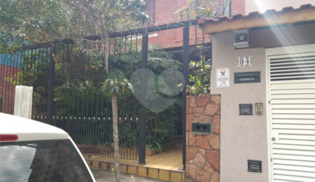 Sobrado à venda com 6 quartos, sendo 1 suíte,  em Santana, São Paulo, SP