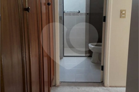Apartamento à venda com 3 quartos, sendo 1 suíte, em Perdizes, São Paulo, SP