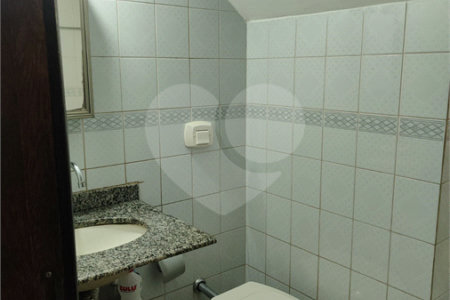 Casa à venda com 3 quartos em Jardim Cumbica, Guarulhos, SP