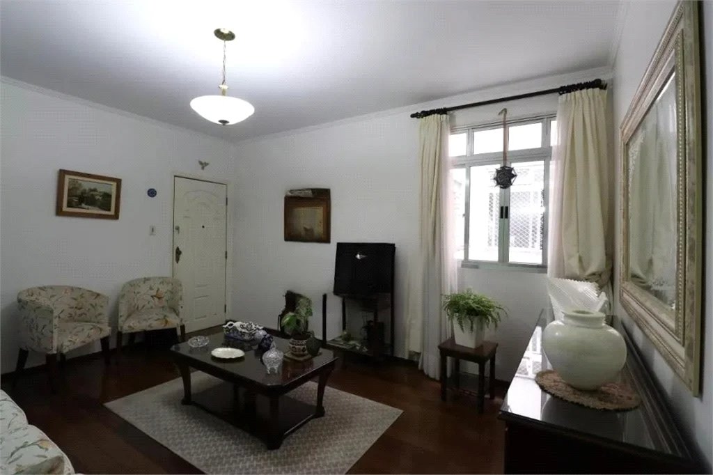 Apartamento à venda com 2 quartos em Lapa, São Paulo, SP