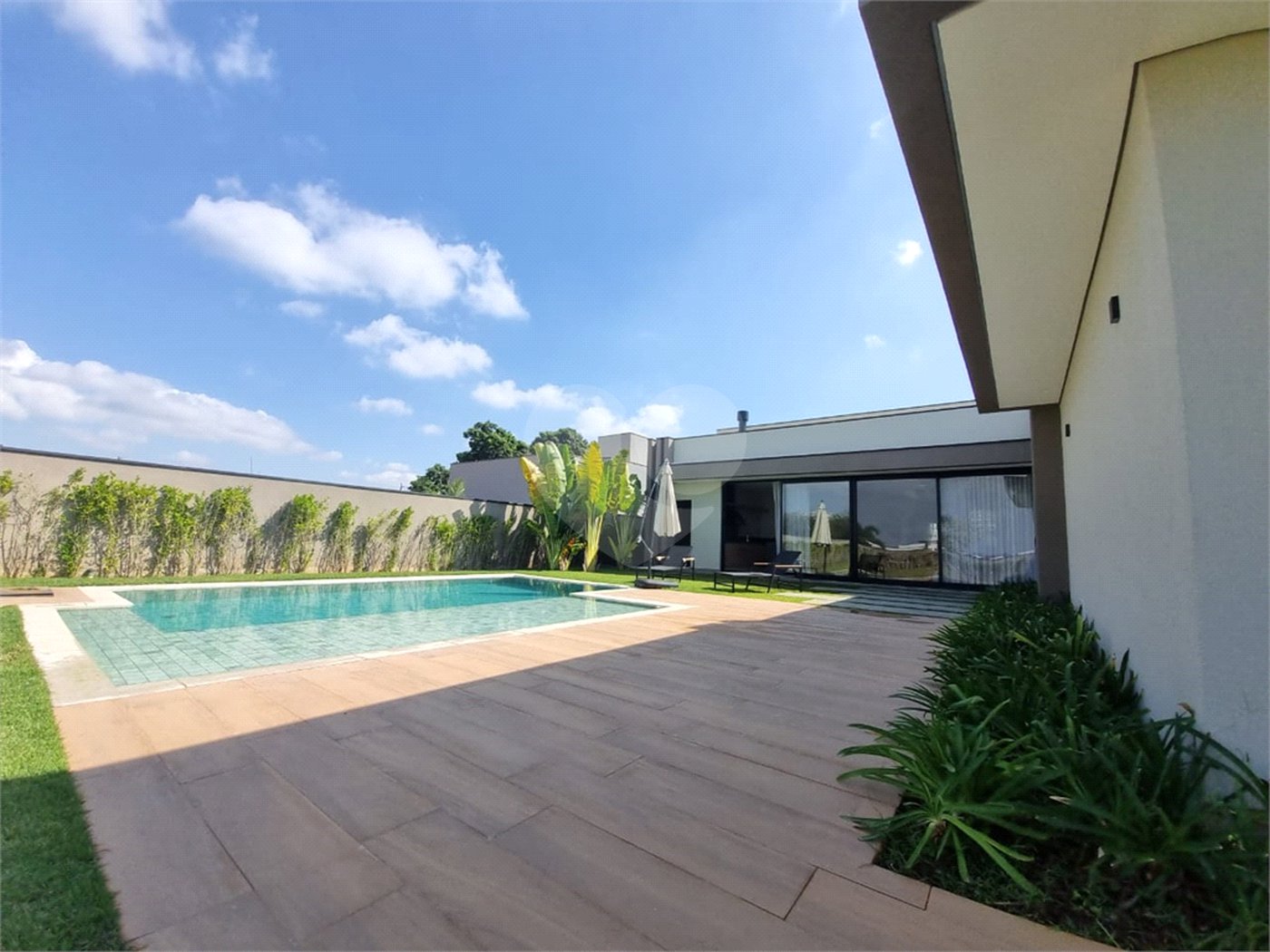 Casa à venda com 4 suítes no condomínio Xapada Park Ytu, Itu - SP