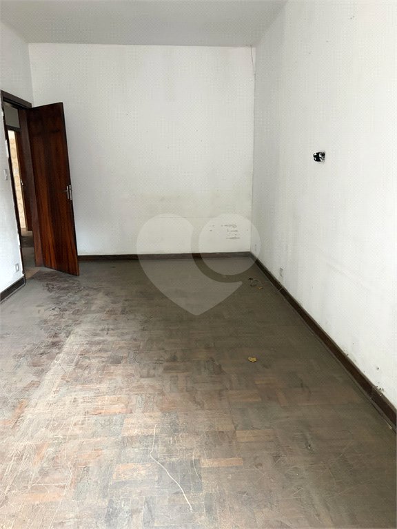 Casa à venda com 3 quartos em Bela Aliança, São Paulo, SP