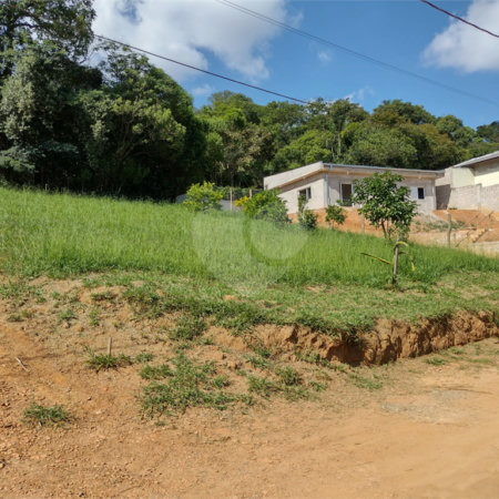 Terreno à venda com 1 suíte em Caixa D´água, Vinhedo, SP