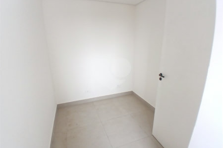 Apartamento à venda com 2 quartos em Vila dos Remédios, São Paulo, SP